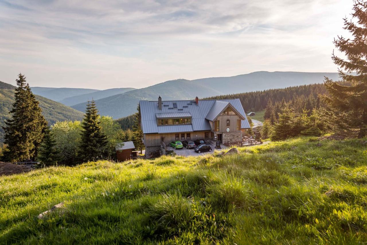 Erlebachova Bouda, Hotel - Resort Svaty Frantisek Spindleruv Mlyn Bagian luar foto
