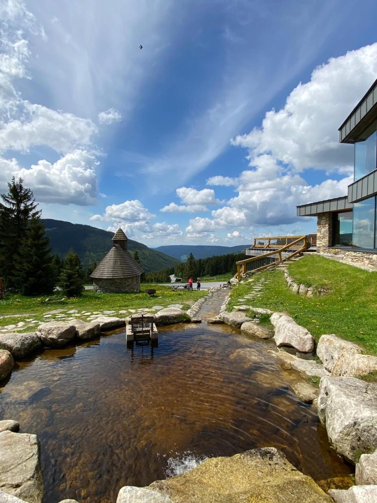 Erlebachova Bouda, Hotel - Resort Svaty Frantisek Spindleruv Mlyn Bagian luar foto