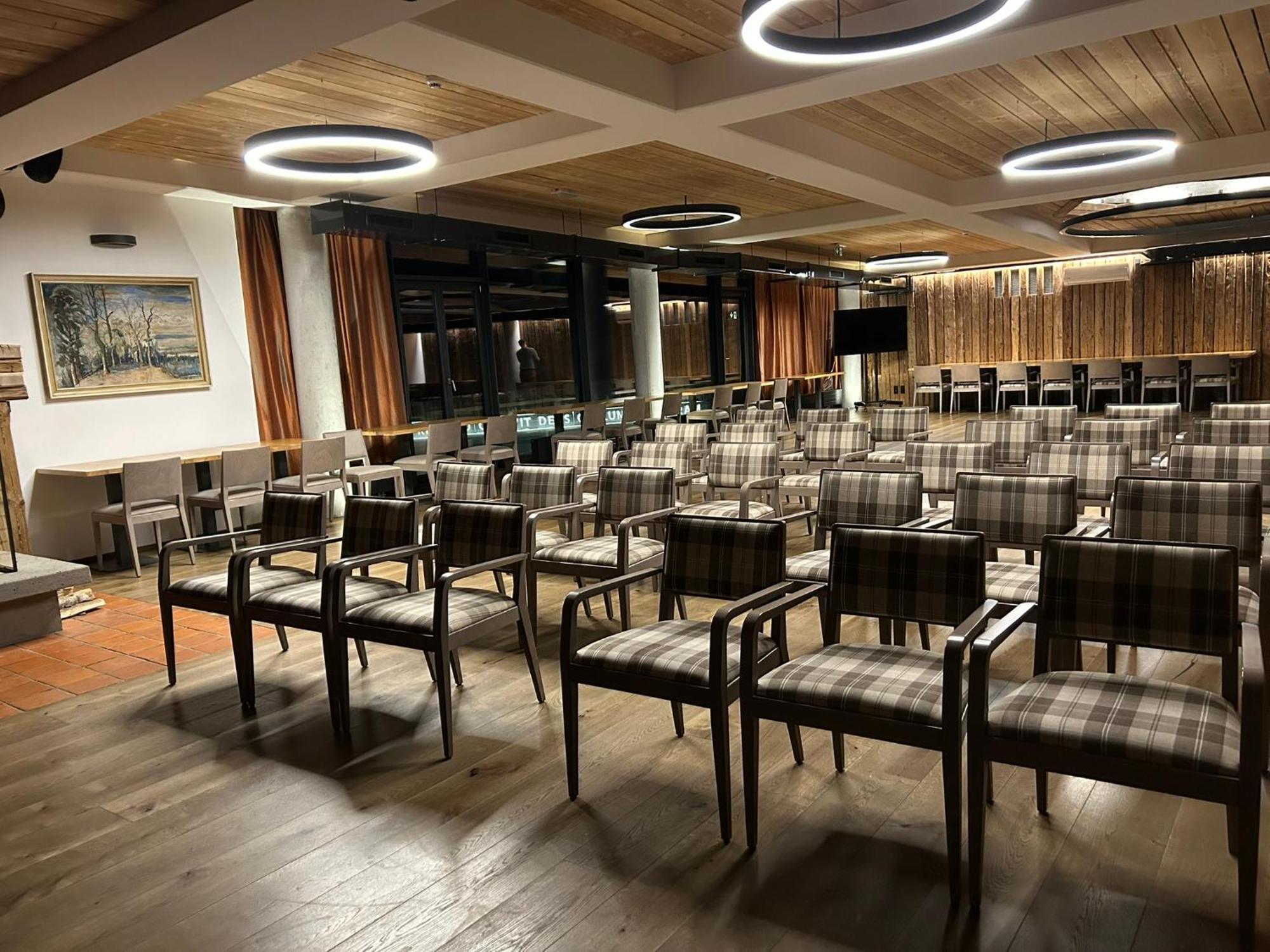 Erlebachova Bouda, Hotel - Resort Svaty Frantisek Spindleruv Mlyn Bagian luar foto