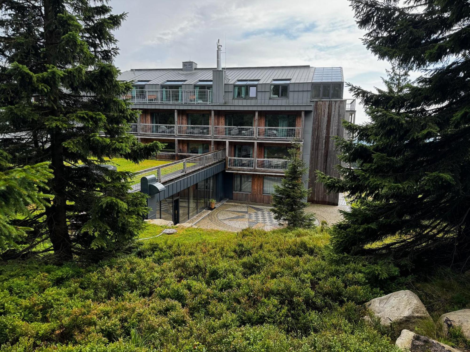 Erlebachova Bouda, Hotel - Resort Svaty Frantisek Spindleruv Mlyn Bagian luar foto